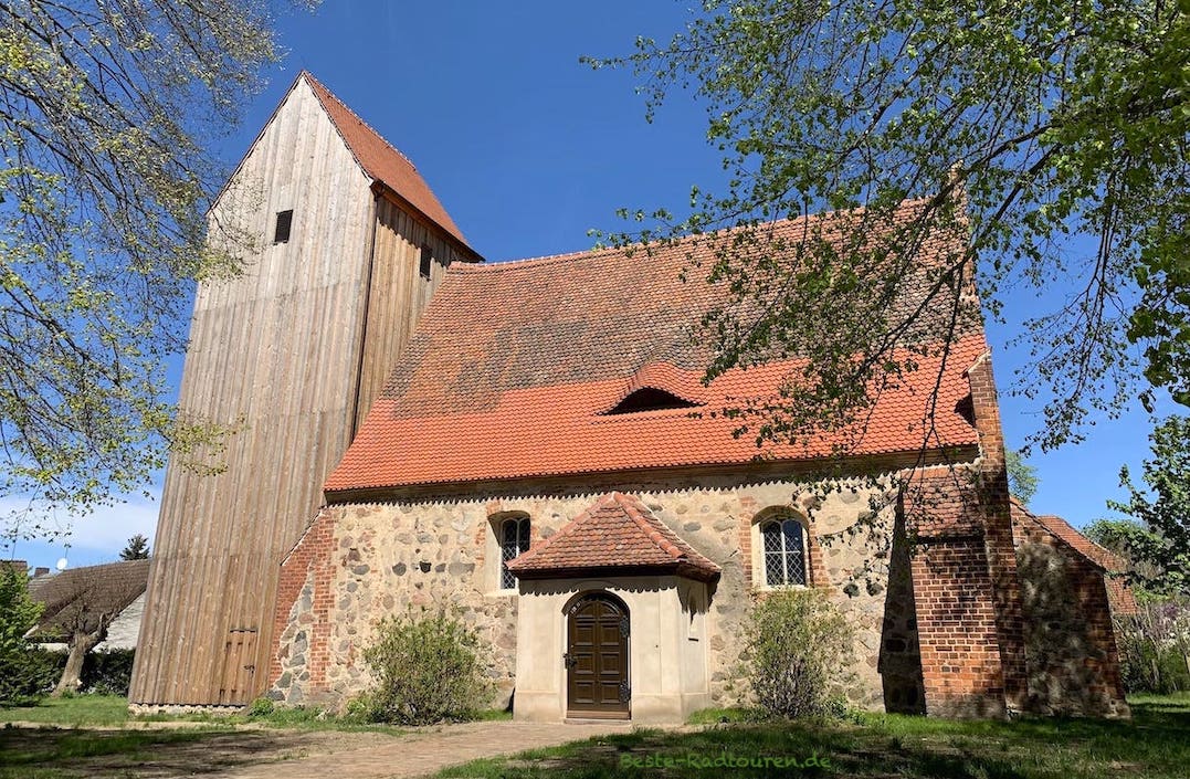Dorfkirche von Rossow, Ortsteil der Stadt Wittstock/Dosse im Landkreis Ostprignitz-Ruppin