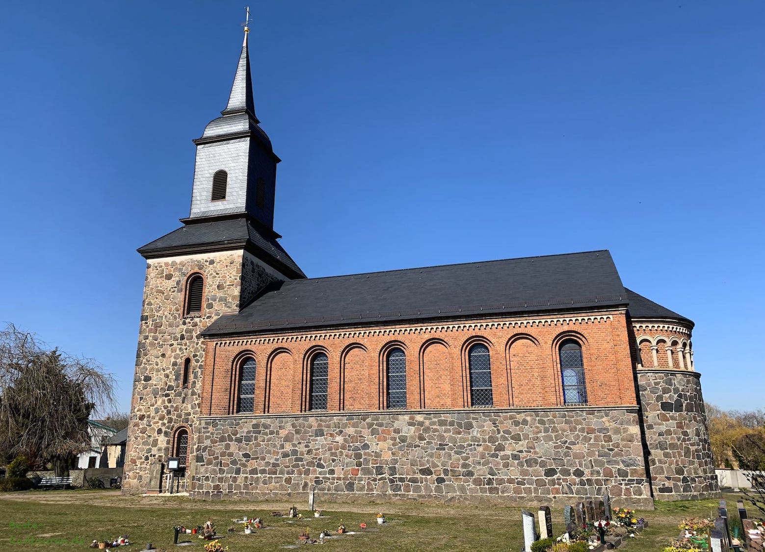 Dorfkirche Göhlsdorf, Kloster Lehnin