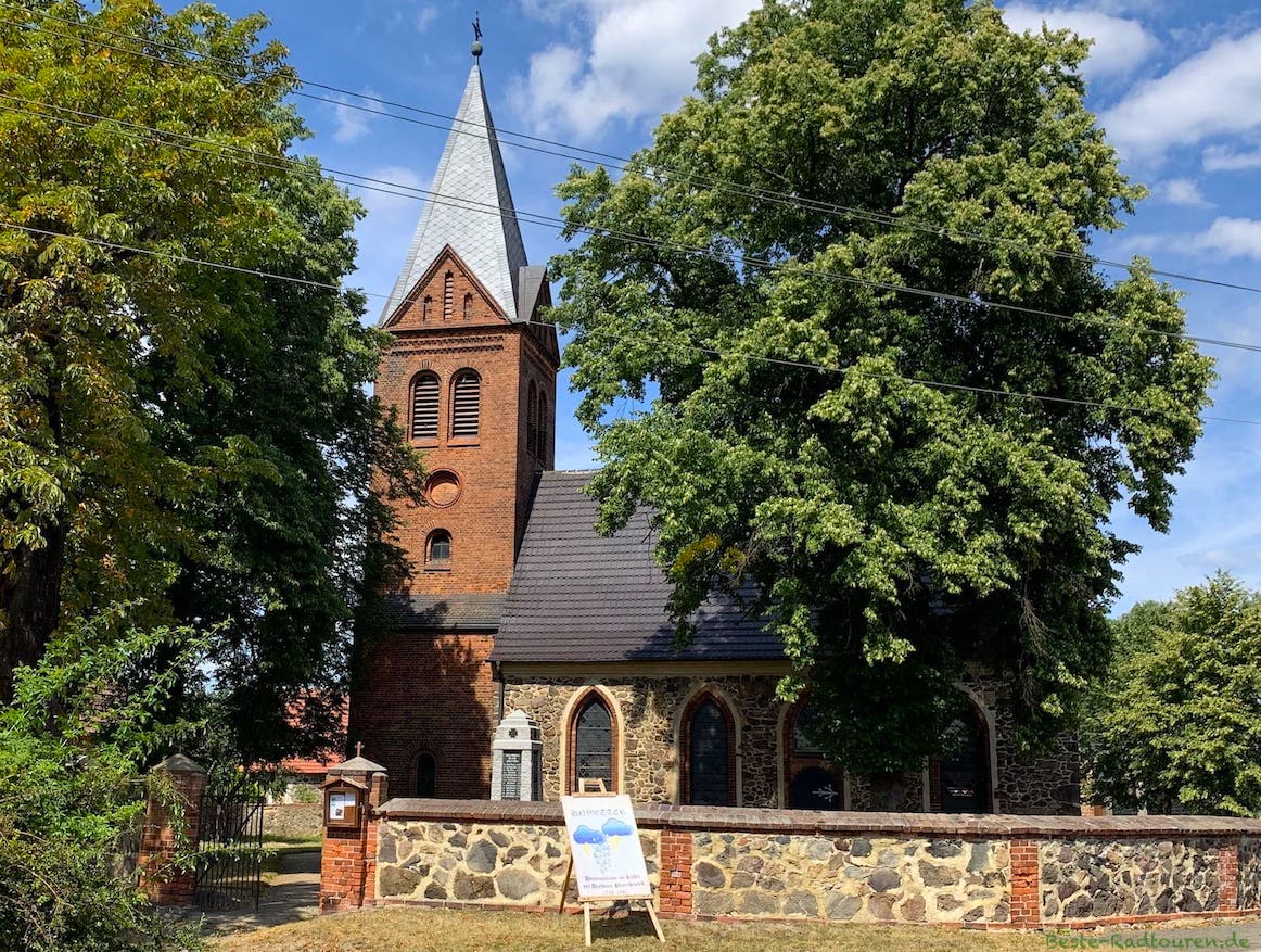 Kirche / Dorfkirche Gollmitz, Ortsteil von Calau