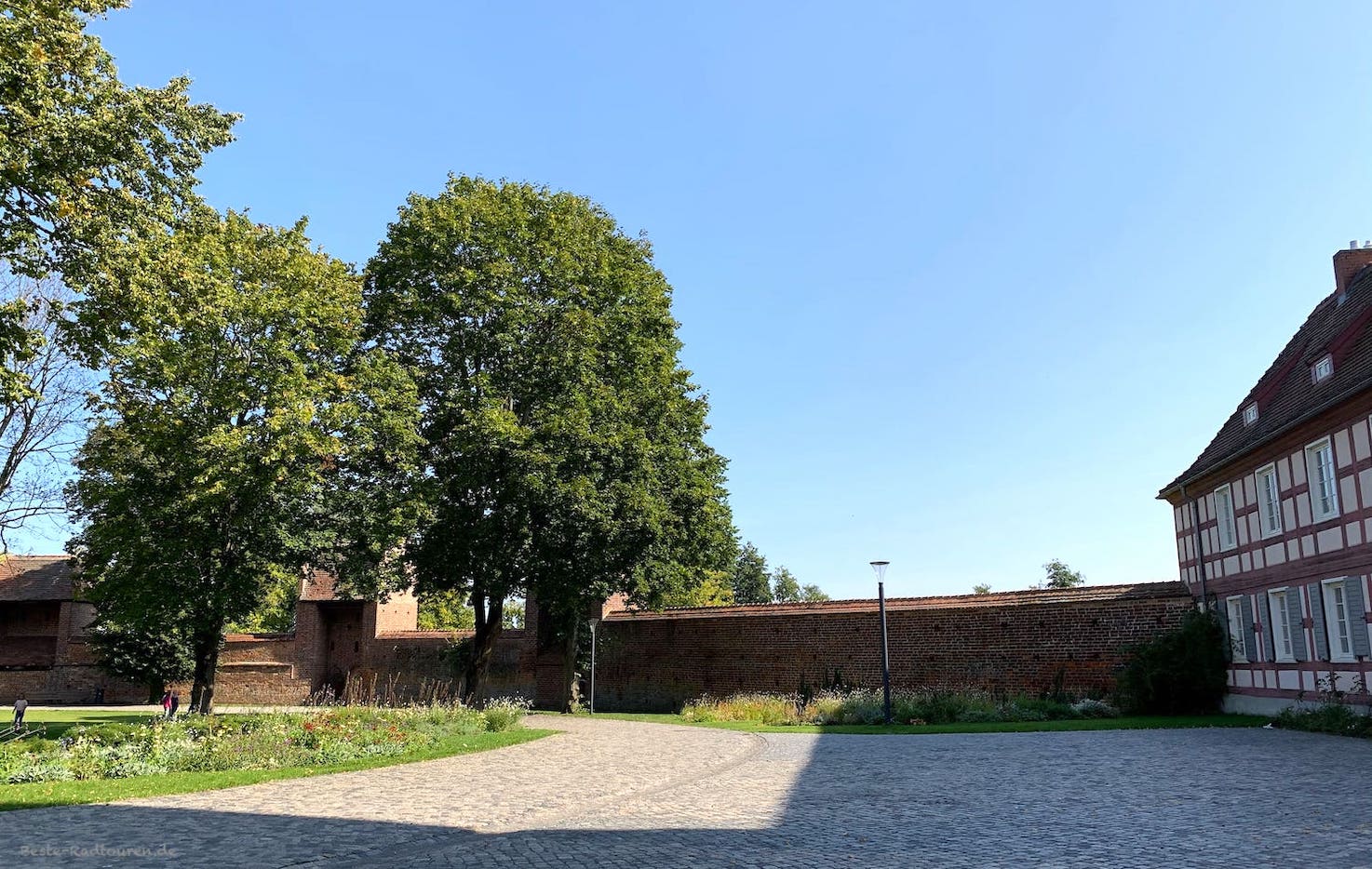 Foto auf dem Burg-Areal von Wittstock (Dosse), Stadtmauer