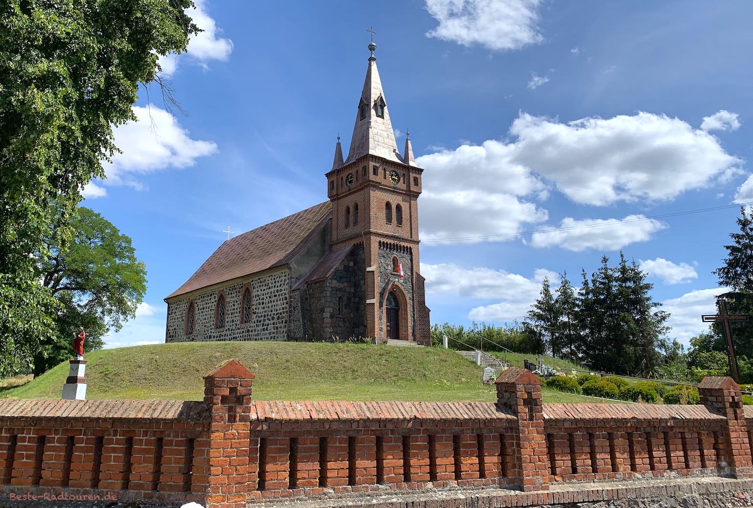 Dorfkirche von Kurzycko bei Mieszkowice (Bärwalde)