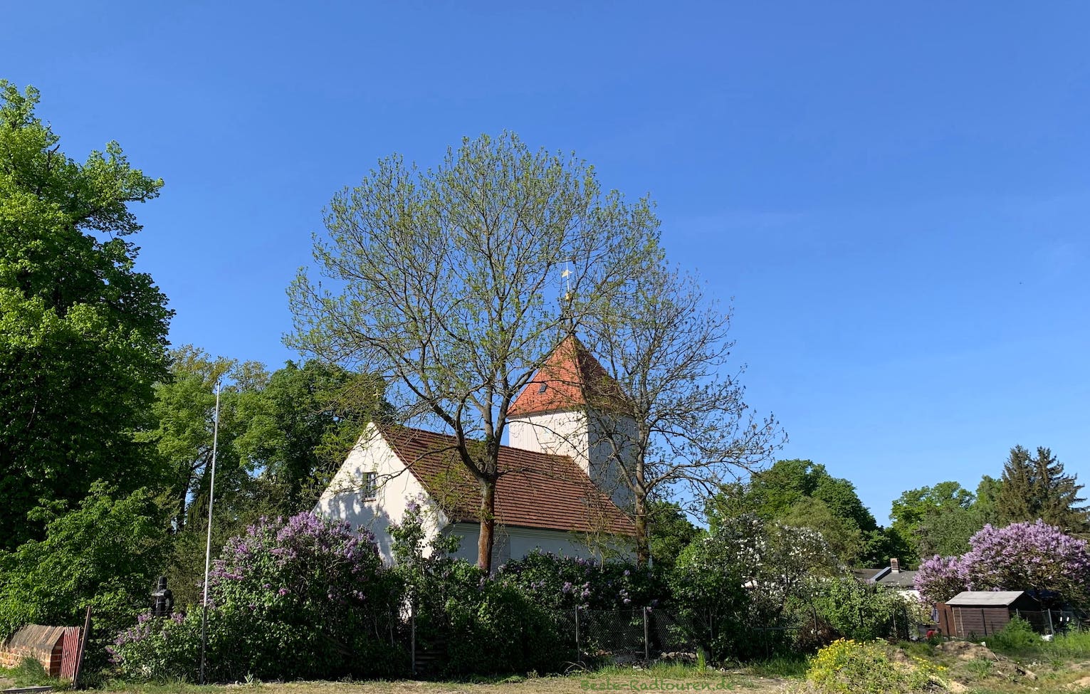 Dorfkirche Alt-Staaken am Nennhauser Damm
