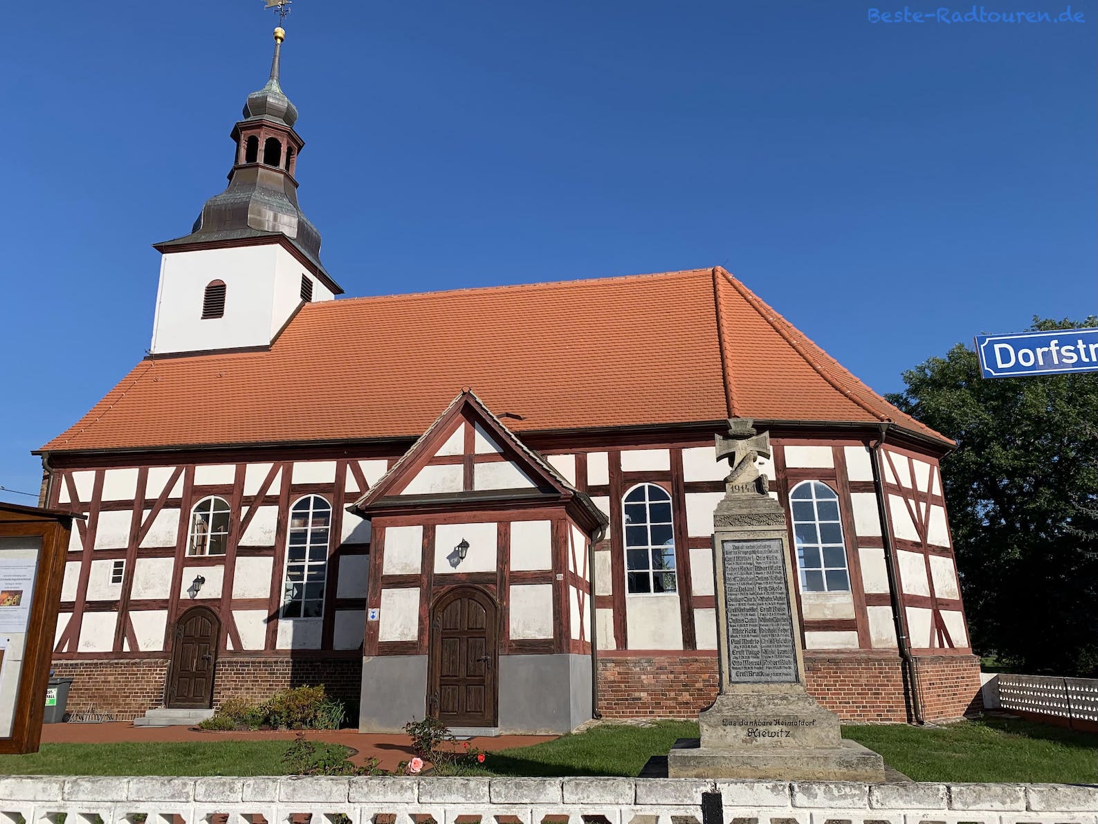 Dorfkirche Niewitz, Bersteland