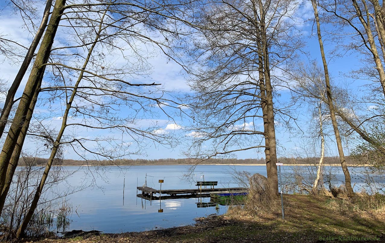 Foto vom Gurkenradweg und Hofjagdradweg: Köthen Badestelle Köthener See