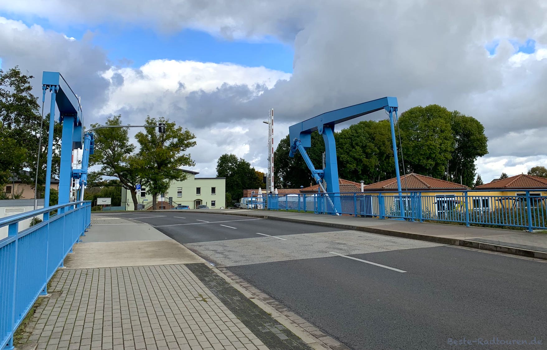Klappbrücke Langer Trödel/ Finowkanal, Liebenwalde, Foto auf der Brücke