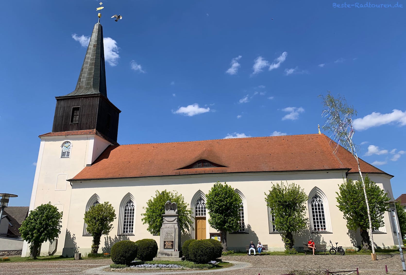 Stadtkirche bzw. Deutsche Kirche Friedland, Niederlausitz, Foto vom Südosten her