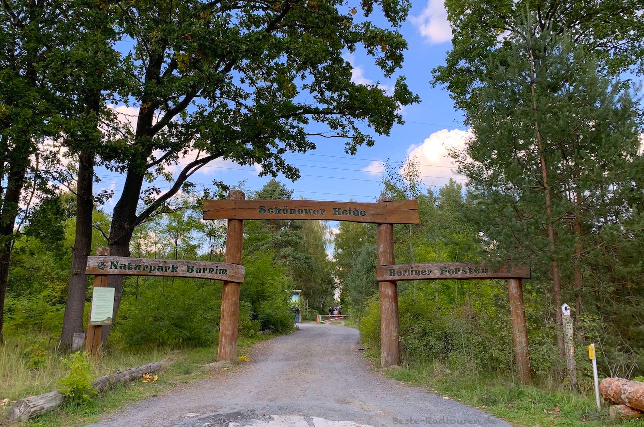 Eingang Schönower Heide im Naturpark Barnim und in den Berliner Forsten