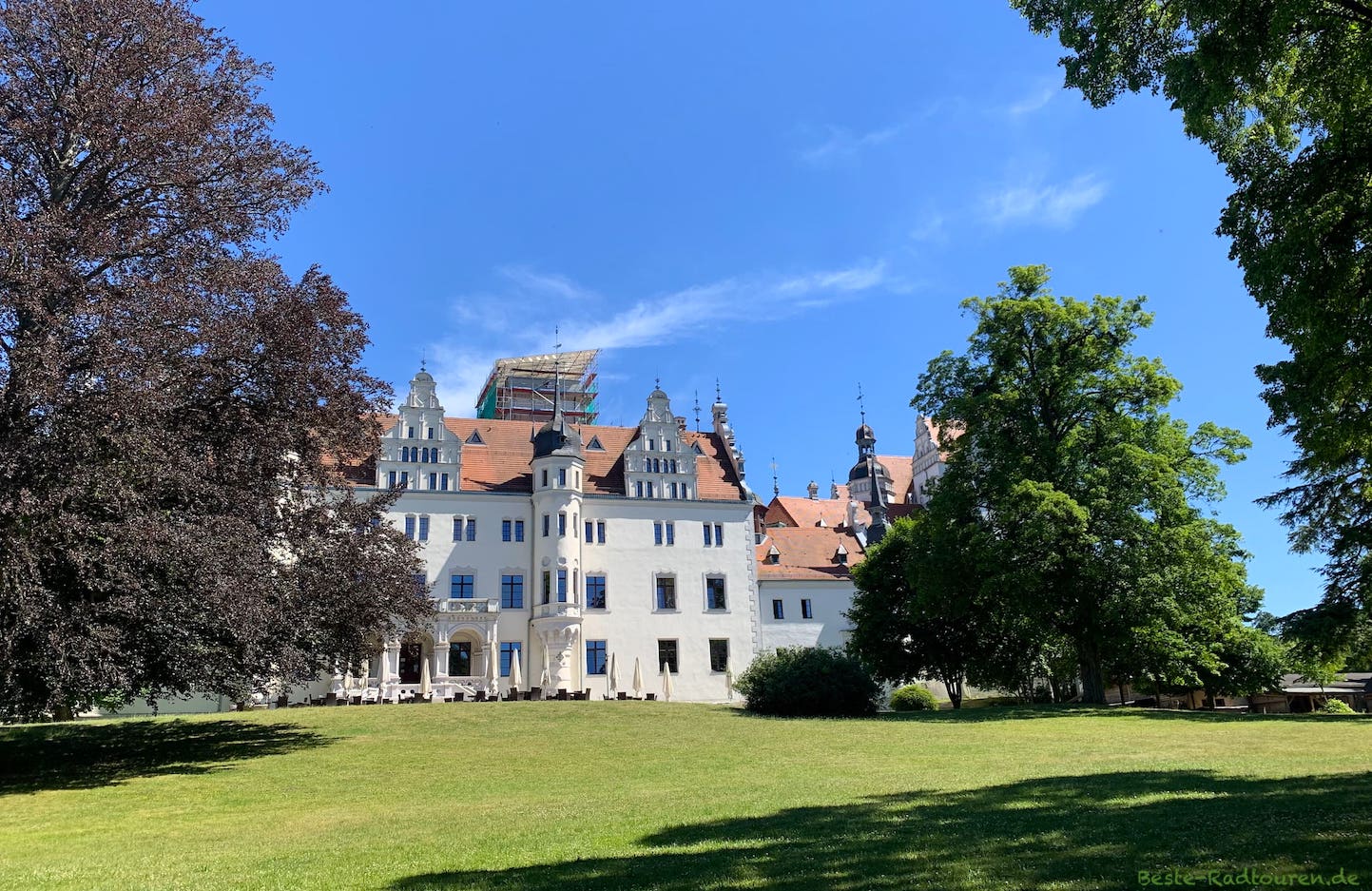 Schloss Boitzenburg (Uckermark), Foto vom Lenné-Park aus