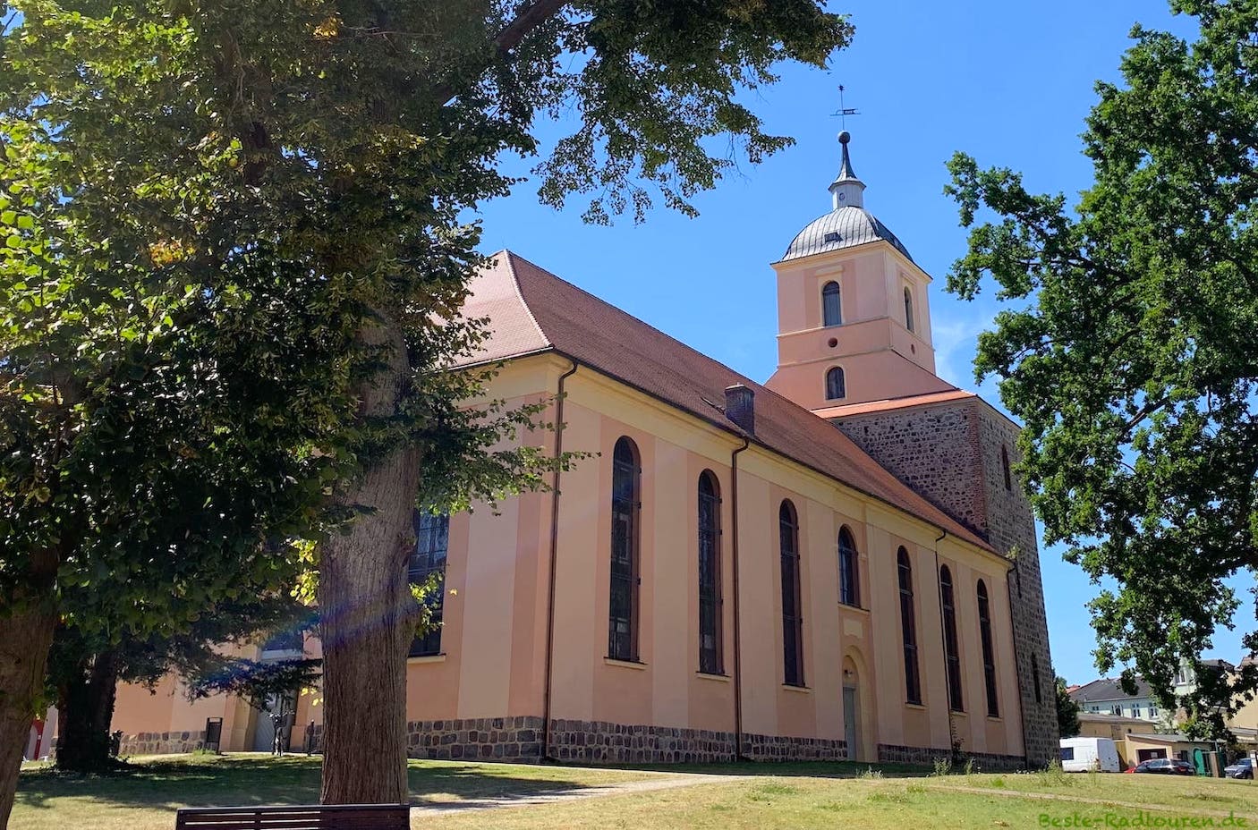 Foto von hinten: Evangelische Kirche Zehdenick