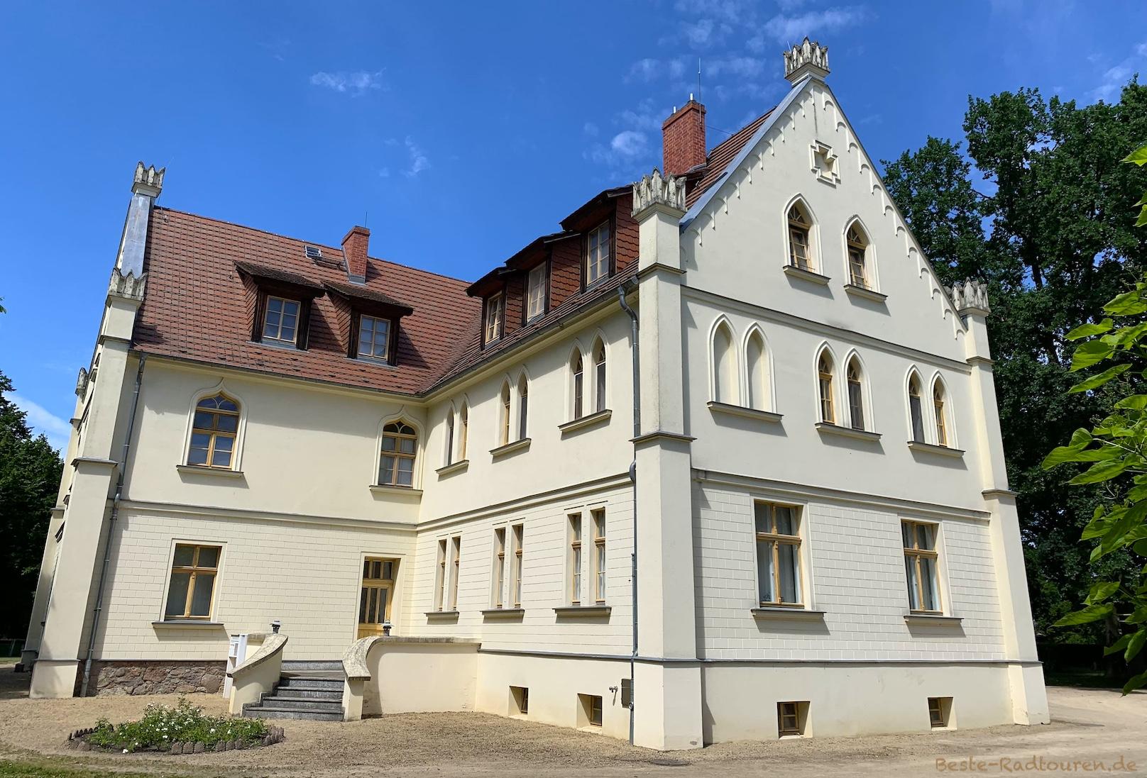 Schloss / Gutshaus Gahry (Niederlausitz), Foto von der Seite