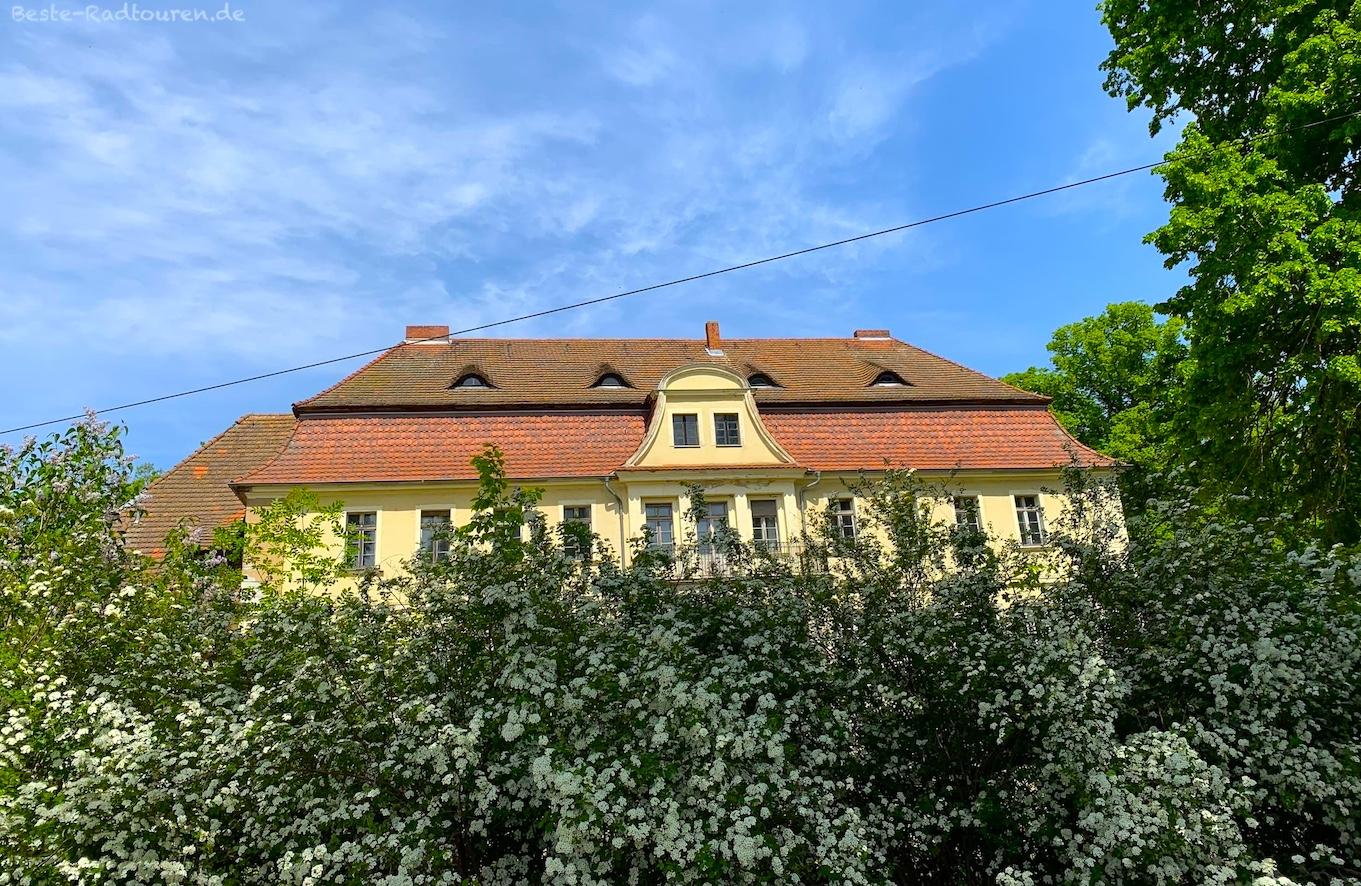 Herrenhaus oder Schloss Rauschendorf (Sonnenberg), Foto von vorn