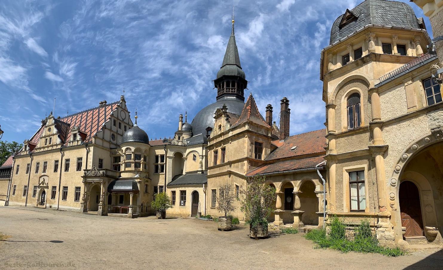 Schloss Schönfeld (Meißen), Innenhof