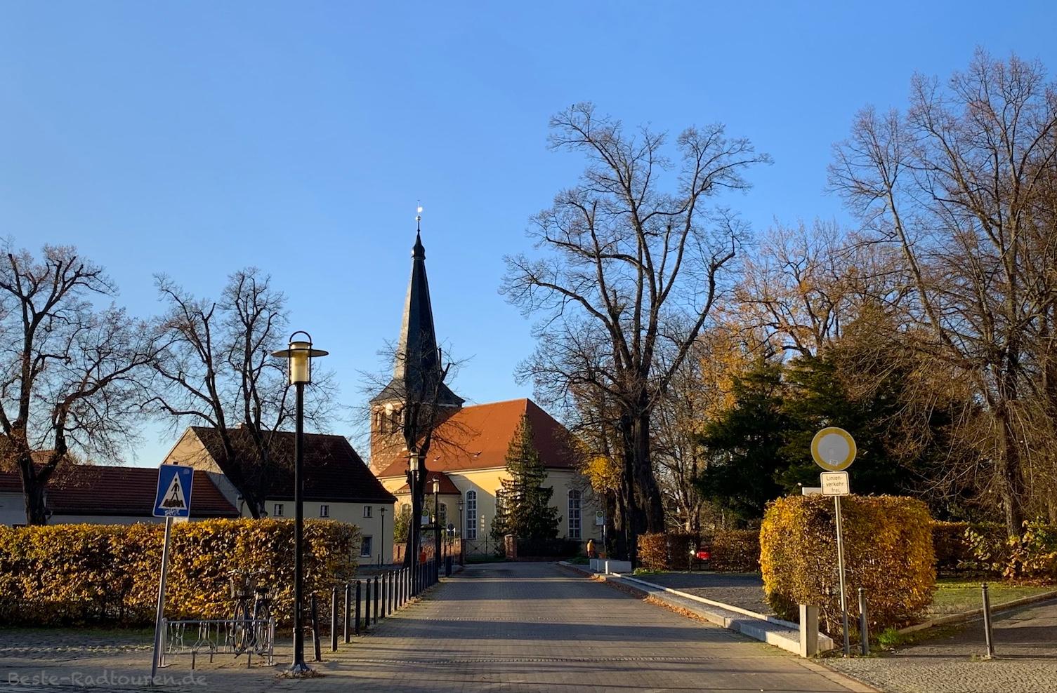 Ketzin, Stadtkirche St. Petri, Foto von hinten
