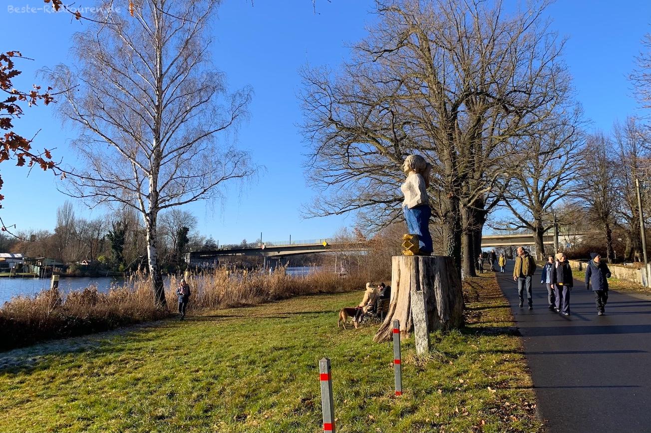 Foto vom Europaradweg aus: Radwanderweg R1 in Baumgartenbrück am Schwielowsee