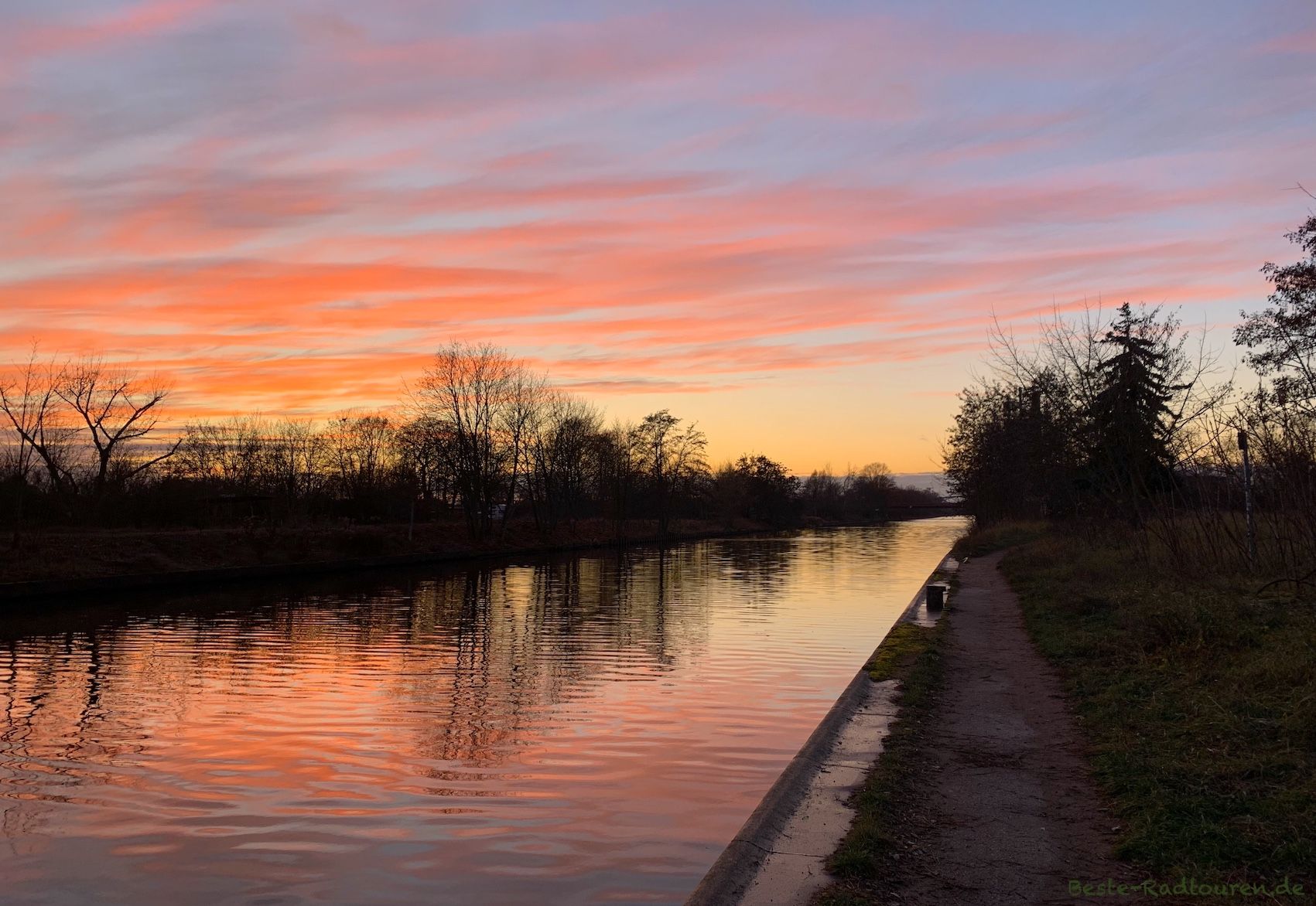 Britzer Verbindungskanal / Zweigkanal, Uferweg Berlin-Treptow, Baumschulenweg