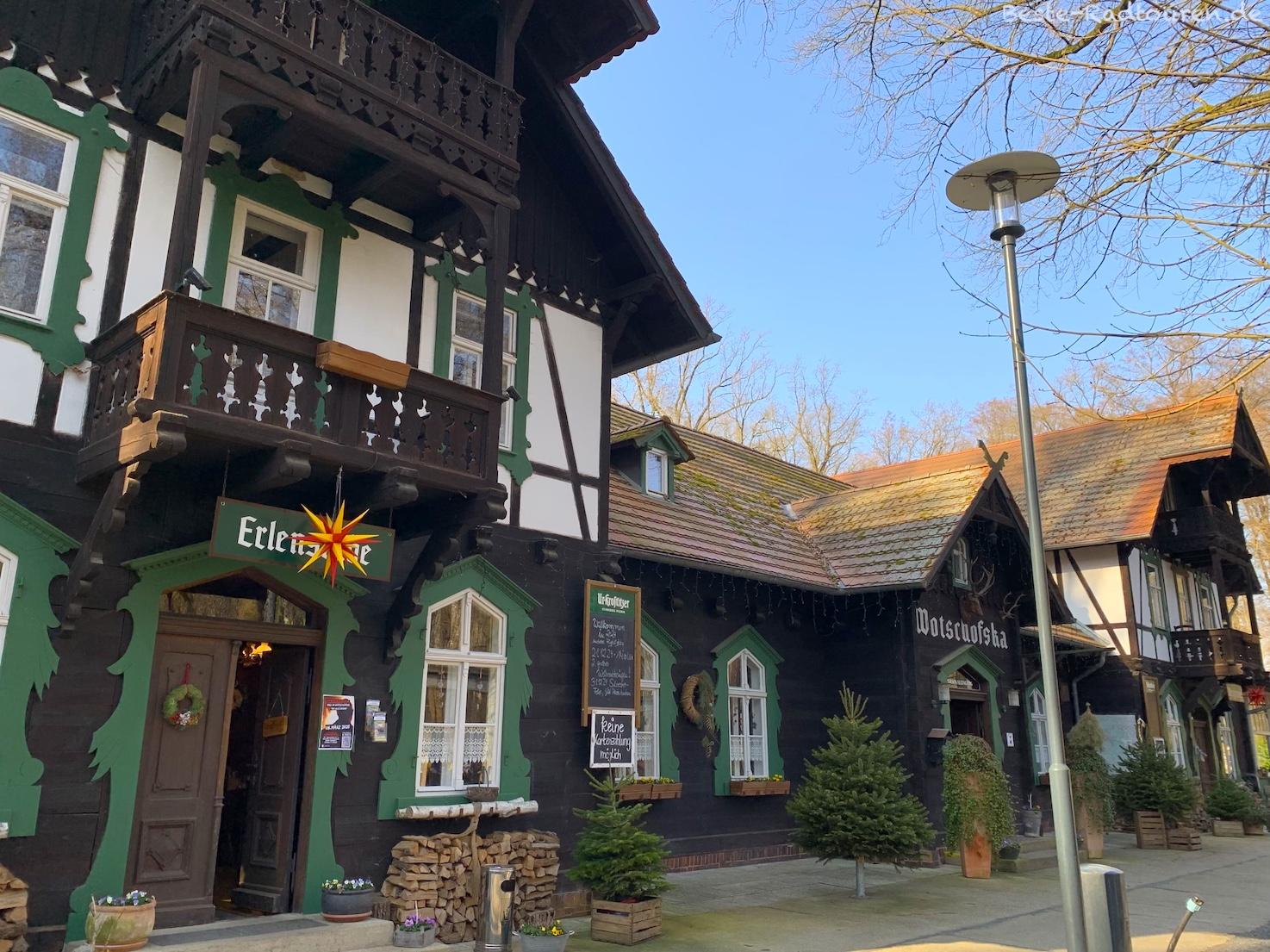 Foto vom Biergarten her: Gasthaus / Gaststätte Wotschofska bei Lübbenau