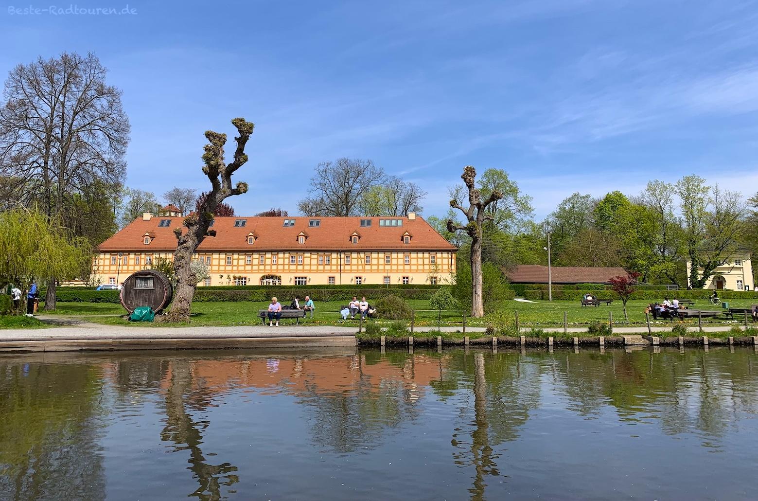 Foto von Gurken- und Spreeradweg und der Kranichtour aus: Spree, Schloss Lübbenau, Marstall
