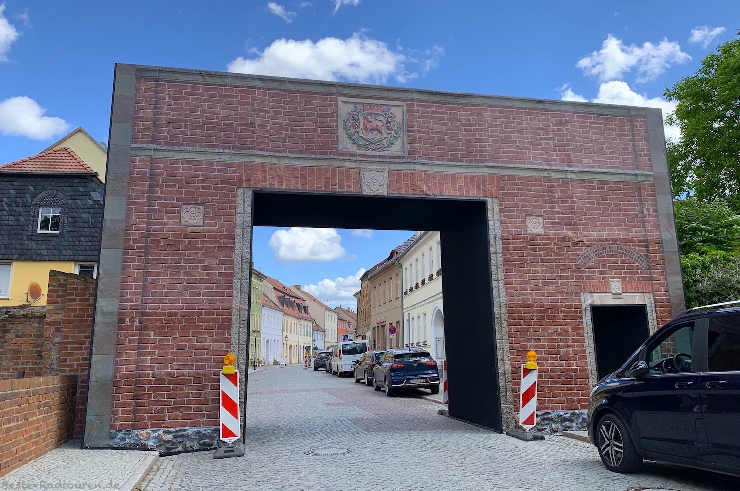 Foto vom Radweg Kranichtour aus: Stadttor zum Zentrum