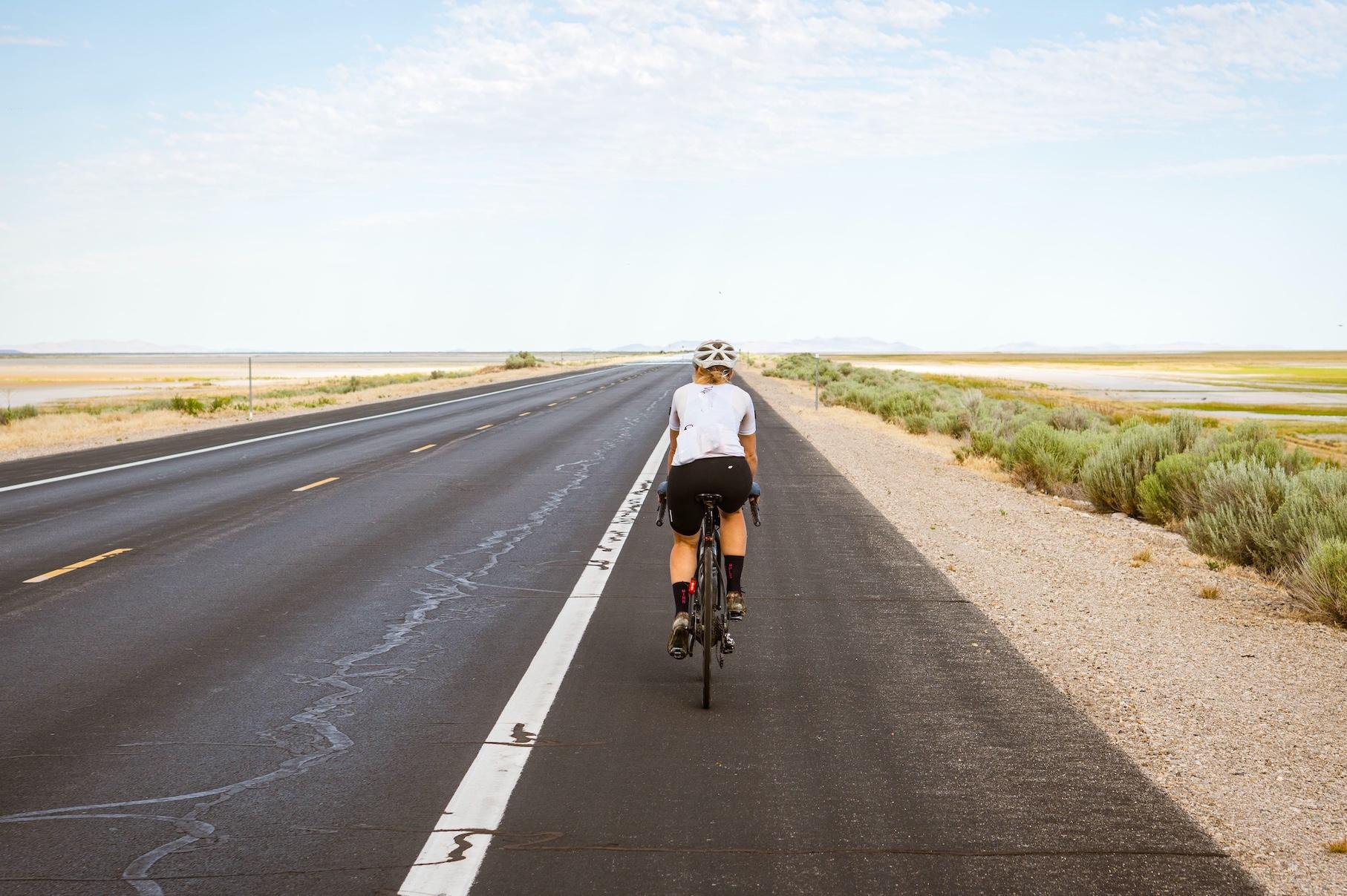 Auf Fahrradtour im Hochsommer bei Hitze