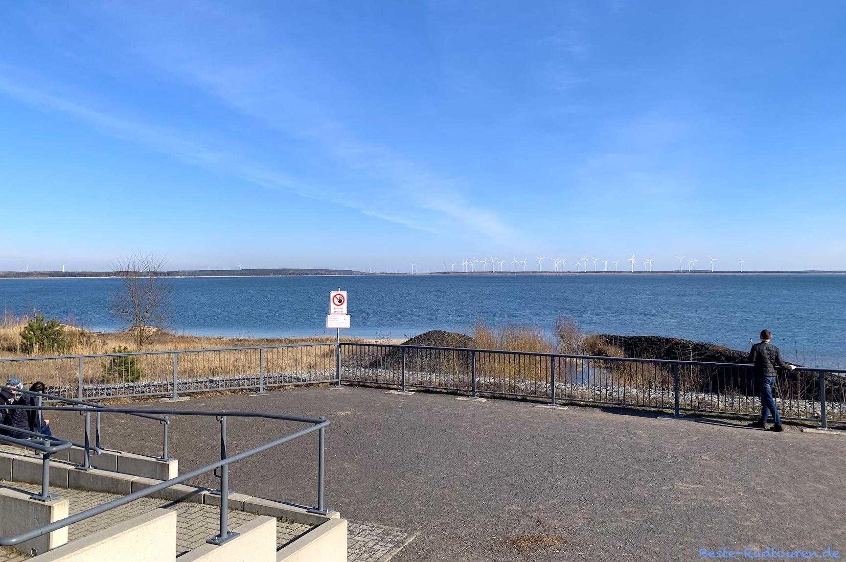 Foto von der Tour Brandenburg, vom Spreeradweg und Fürst-Pückler-Radweg aus: Aussichtspunkt bei Lakoma am Cottbuser Ostsee